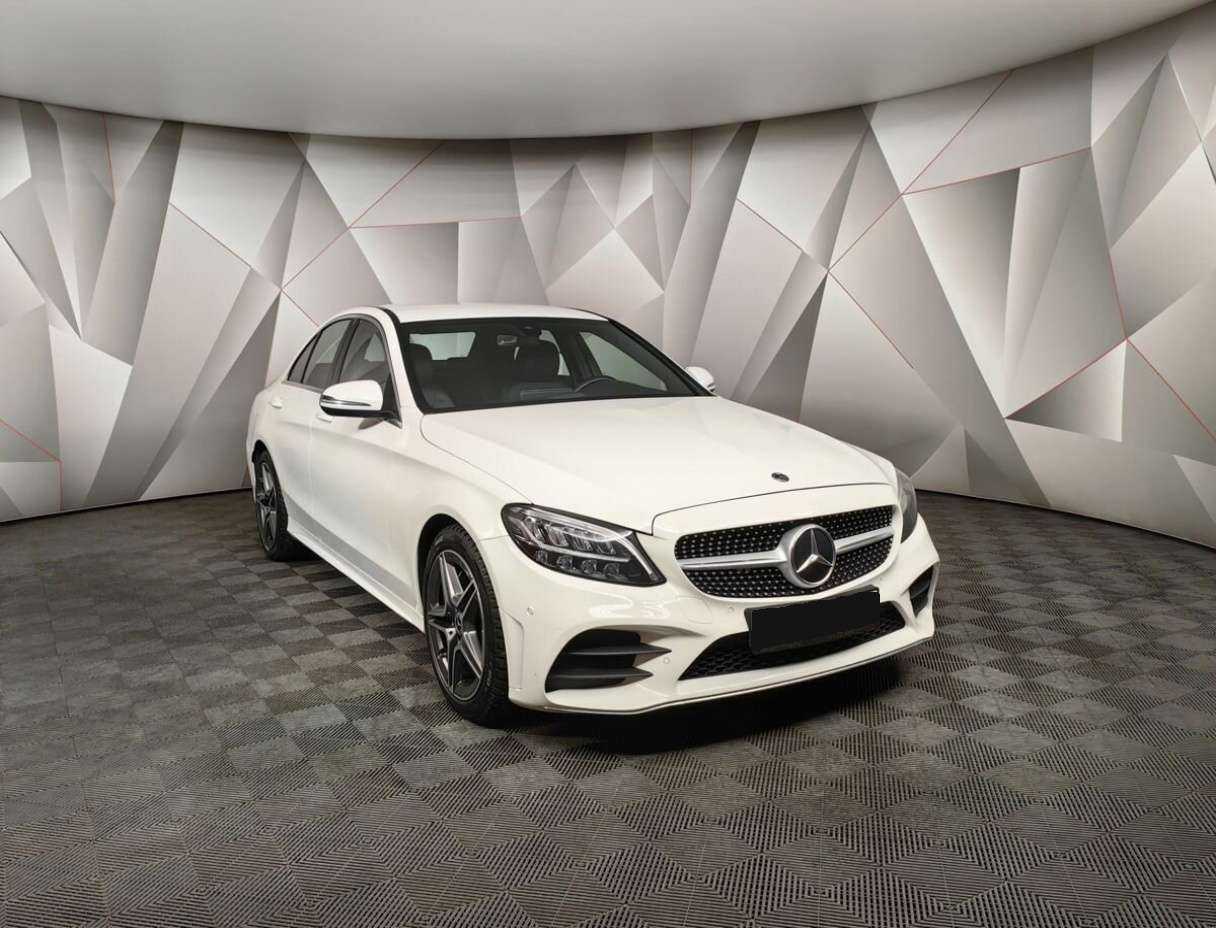 Mercedes-Benz C-Класс б/у, 2020, Автоматическая. Фото: #2