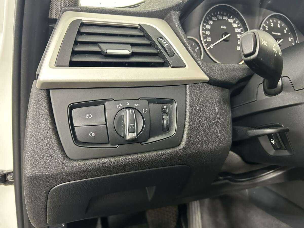 BMW 3 серии б/у, 2014, Автоматическая. Фото: #8