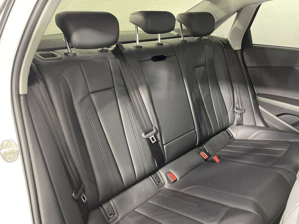 Audi A4 б/у, 2018, Роботизированная. Фото: #14