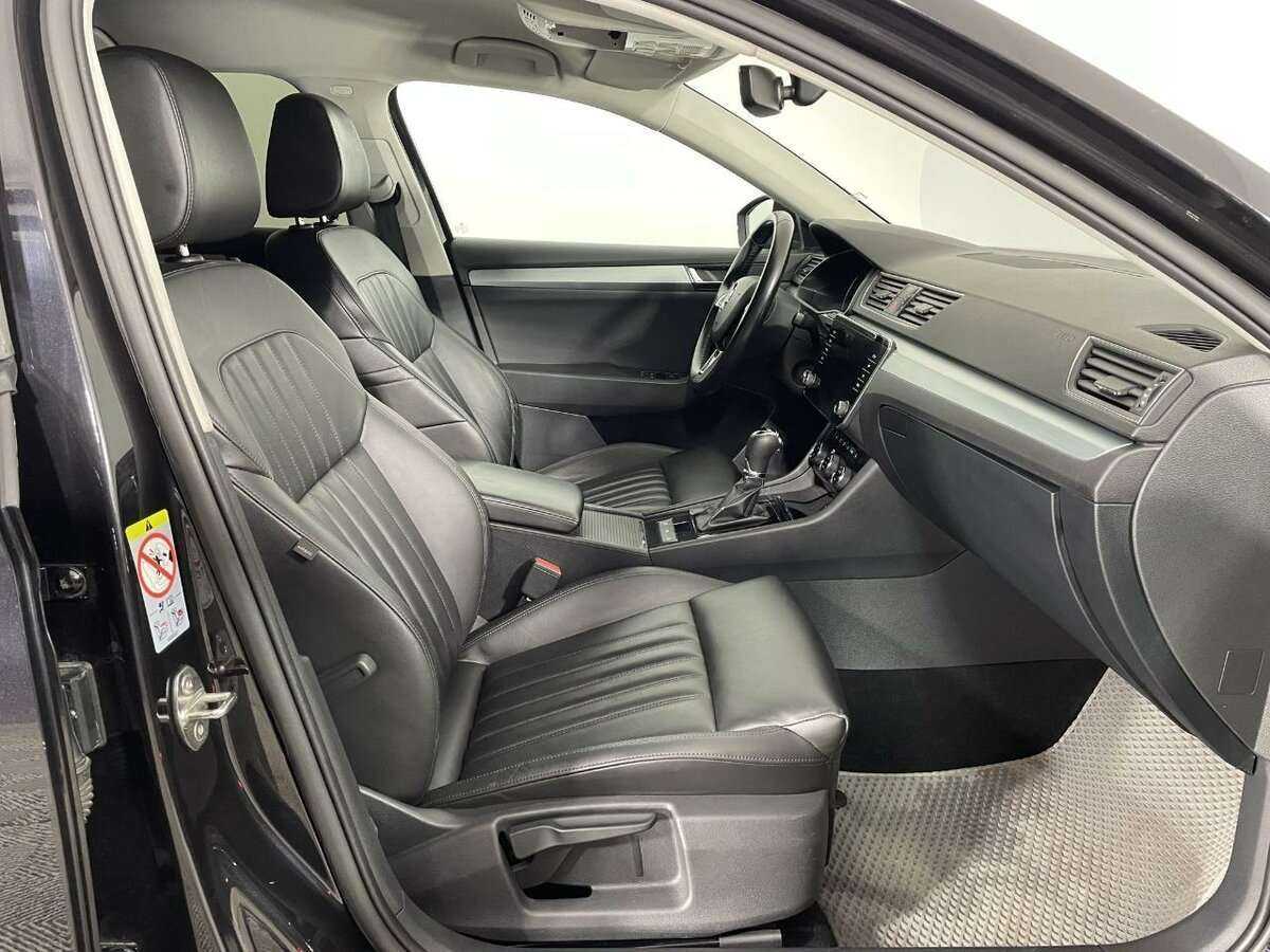 Skoda Superb б/у, 2018, Роботизированная. Фото: #13