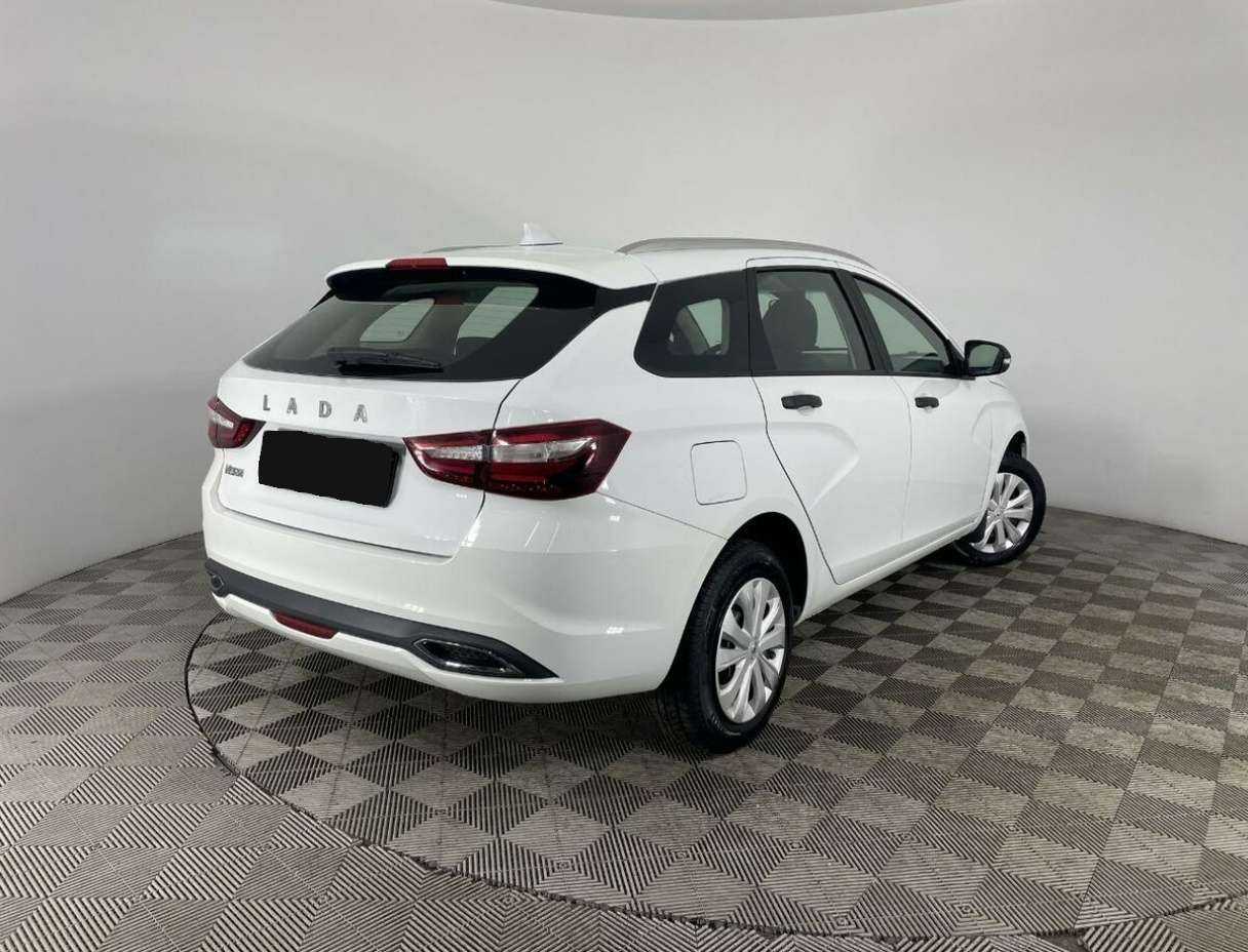 Lada (ВАЗ) Vesta б/у, 2023, Механическая. Фото: #5