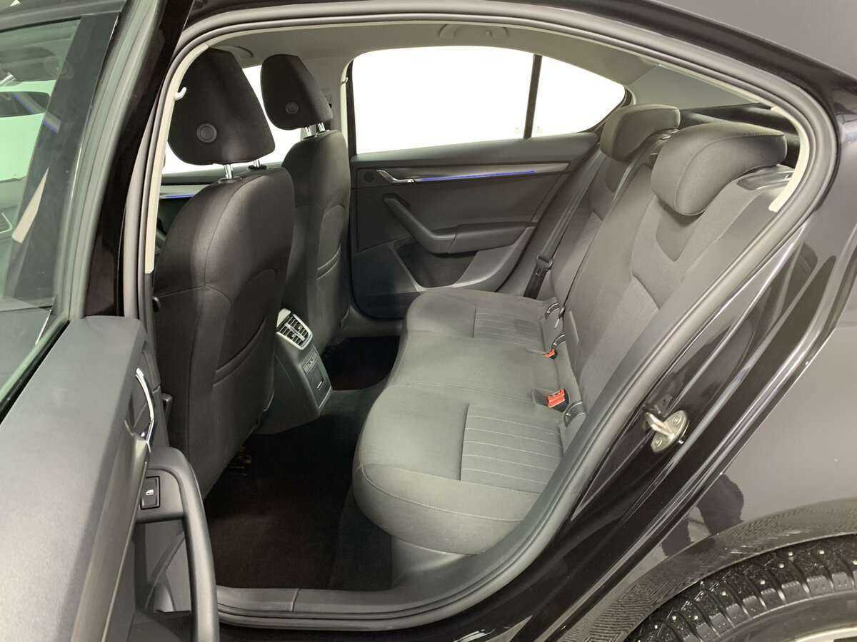 Skoda Octavia б/у, 2018, Роботизированная. Фото: #7