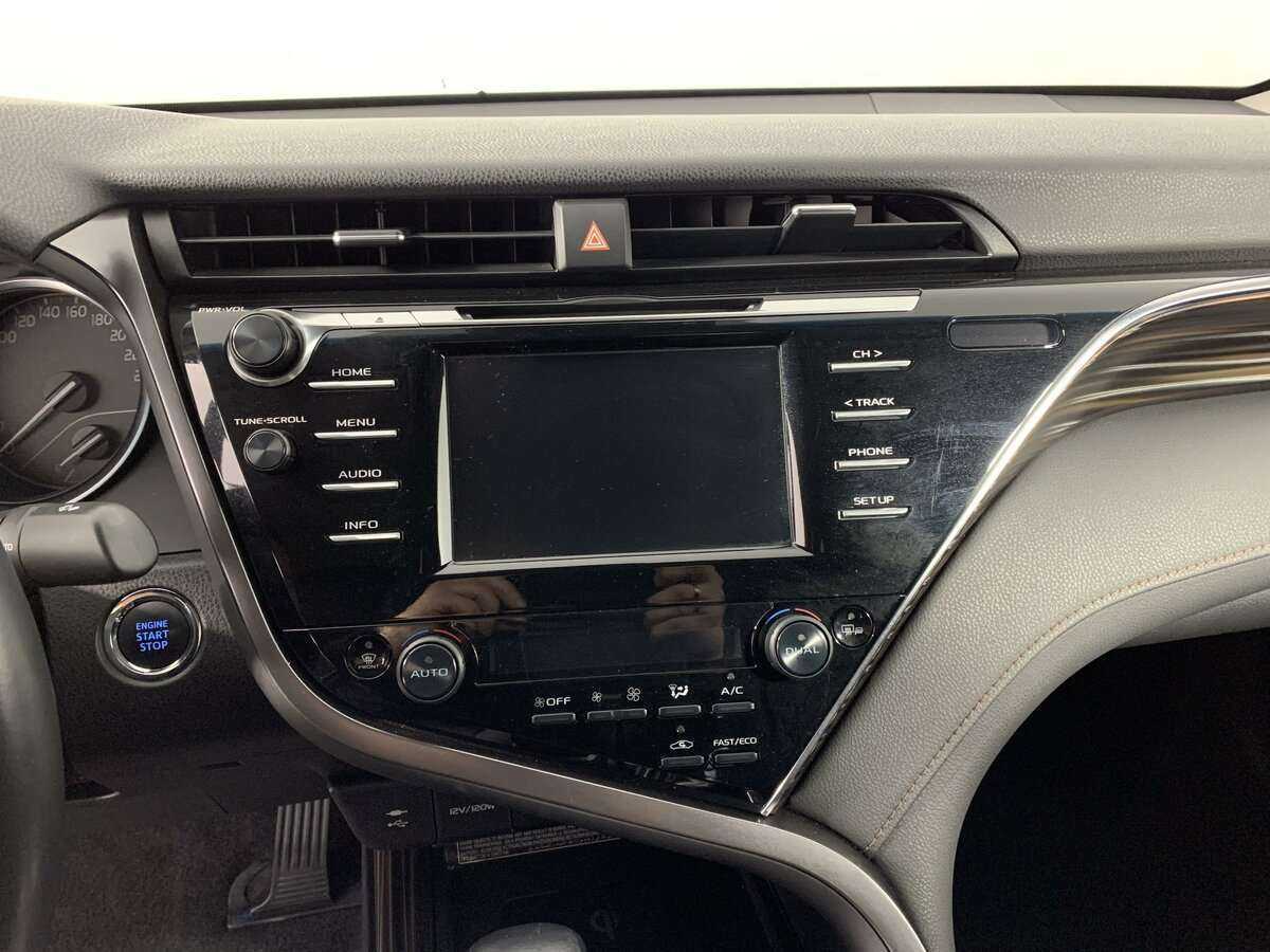 Toyota Camry б/у, 2019, Автоматическая. Фото: #14