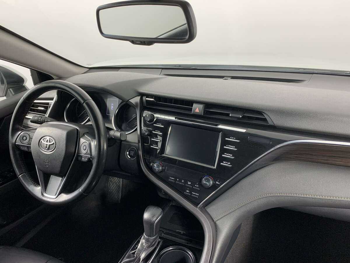 Toyota Camry б/у, 2020, Автоматическая. Фото: #8