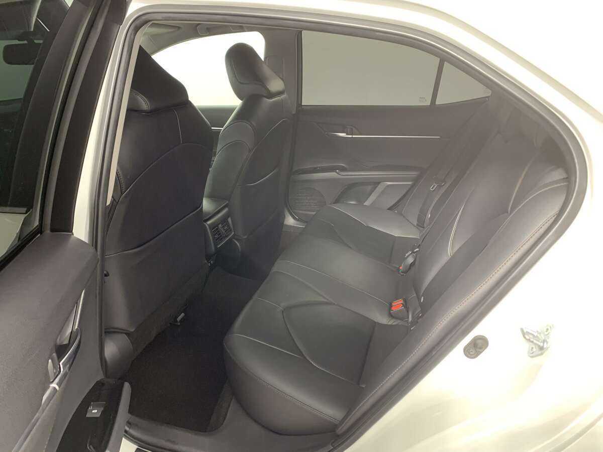 Toyota Camry б/у, 2020, Автоматическая. Фото: #9