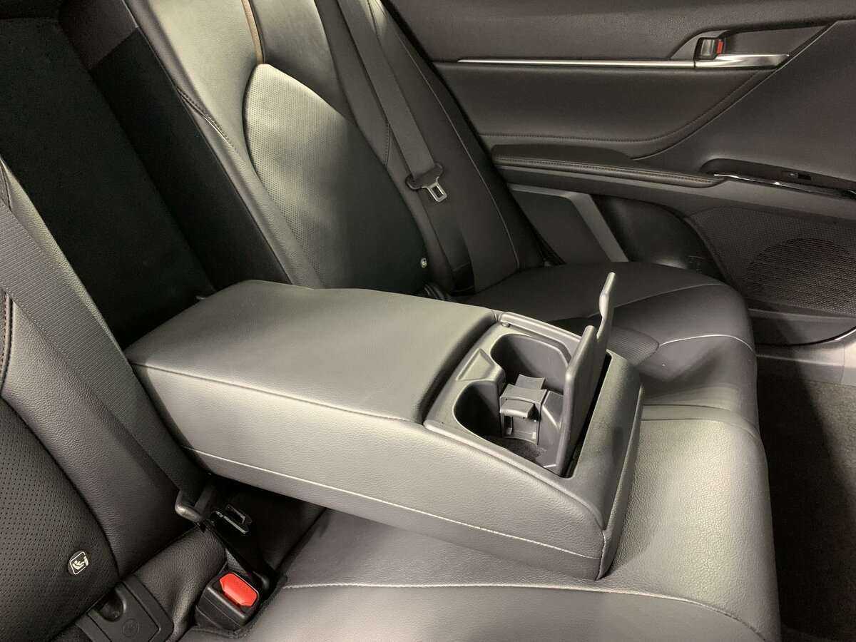 Toyota Camry б/у, 2020, Автоматическая. Фото: #16