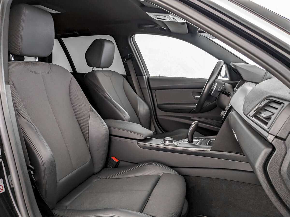 BMW 3 серии б/у, 2019, Автоматическая. Фото: #16