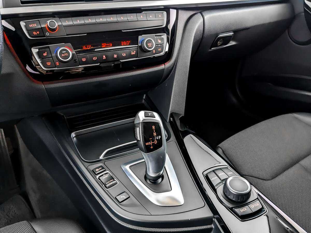 BMW 3 серии б/у, 2018, Автоматическая. Фото: #24