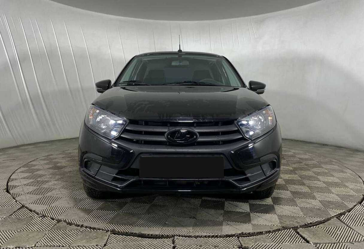 Lada (ВАЗ) Granta б/у, 2023, Механическая. Фото: #1