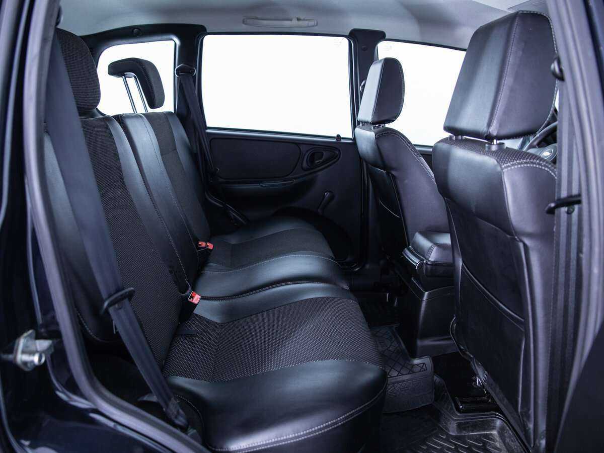 Chevrolet Niva б/у, 2015, Механическая. Фото: #14