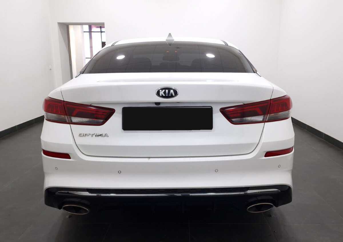 Kia Optima б/у, 2018, Автоматическая. Фото: #2