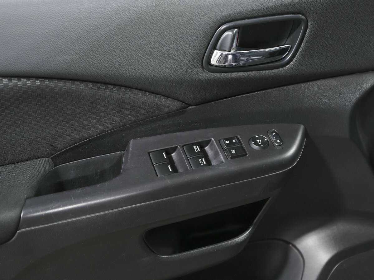 Honda CR-V б/у, 2015, Механическая. Фото: #13