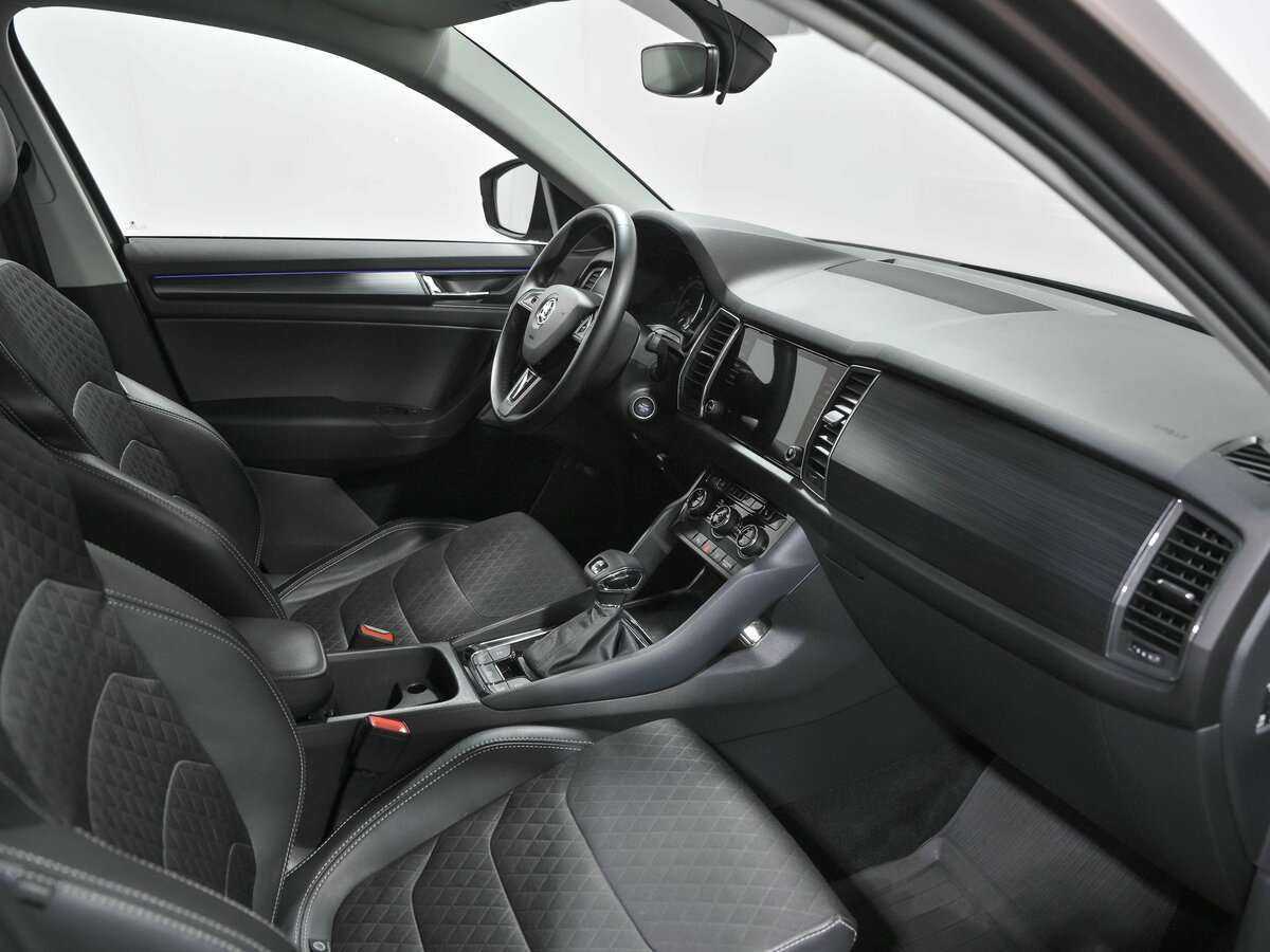 Skoda Kodiaq б/у, 2020, Роботизированная. Фото: #6