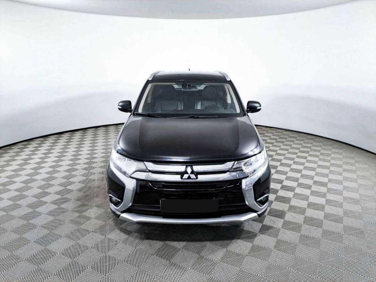 Mitsubishi Outlander б/у, 2017, Вариатор. Фото: #1