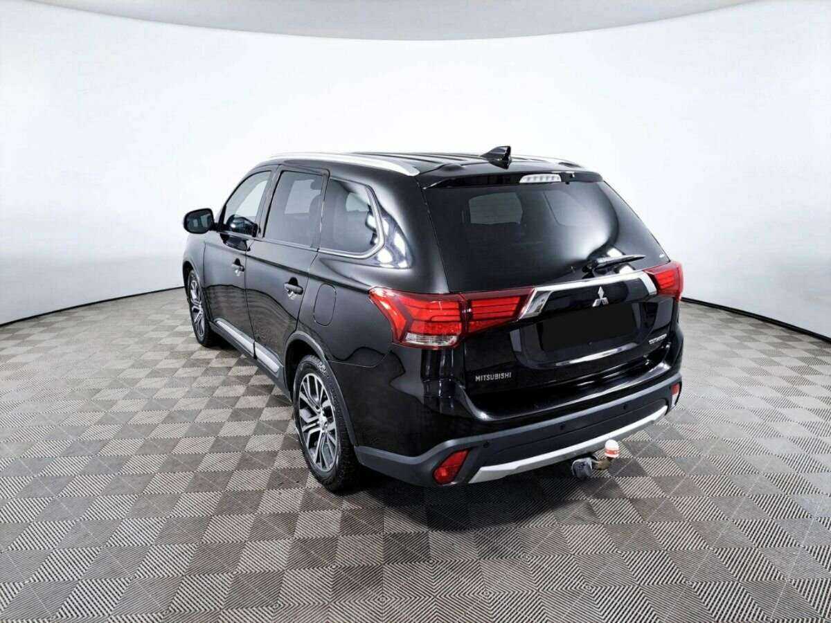 Mitsubishi Outlander б/у, 2017, Вариатор. Фото: #6
