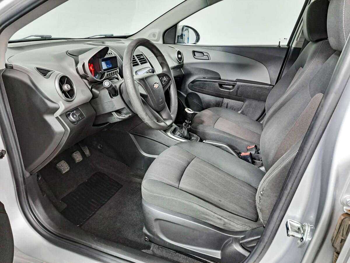 Шевроле Авео б/у, 2012, Механическая. Фото: #13