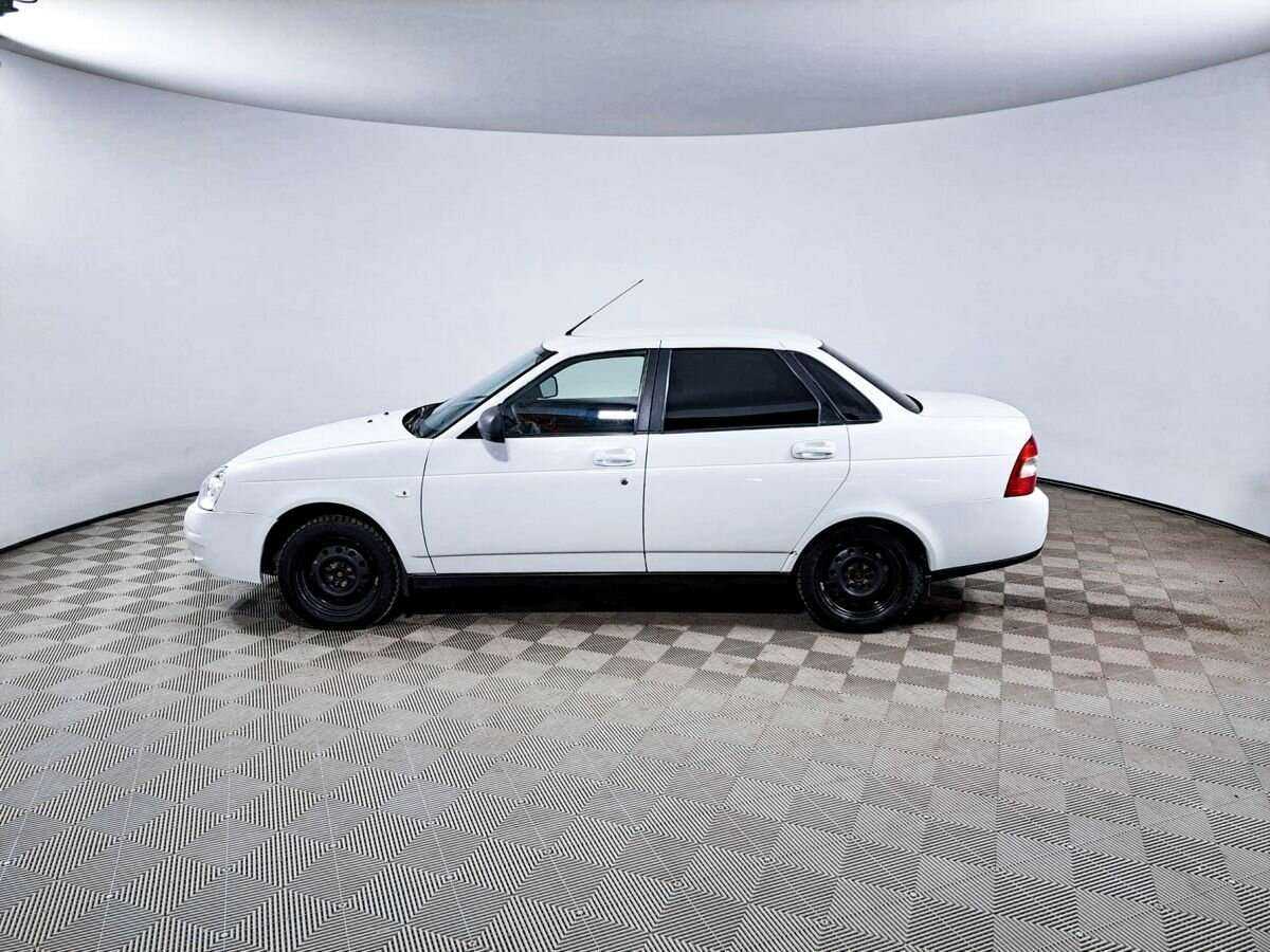 Lada (ВАЗ) Priora б/у, 2016, Механическая. Фото: #7