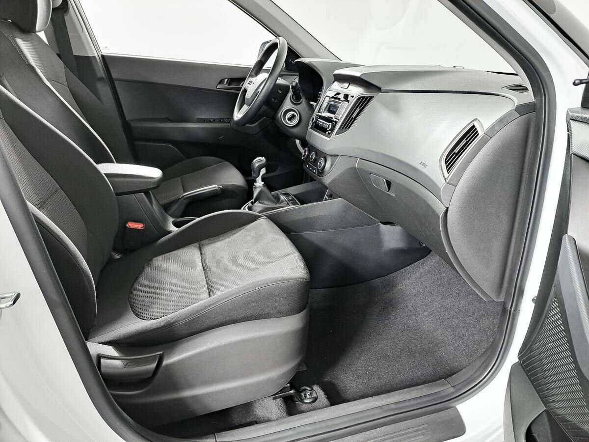 Hyundai Creta б/у, 2021, Механическая. Фото: #8