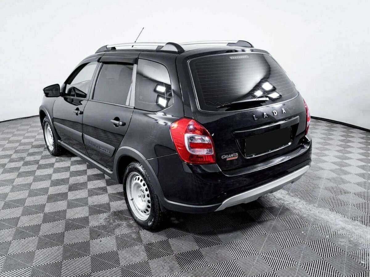 Lada (ВАЗ) Granta б/у, 2023, Механическая. Фото: #5