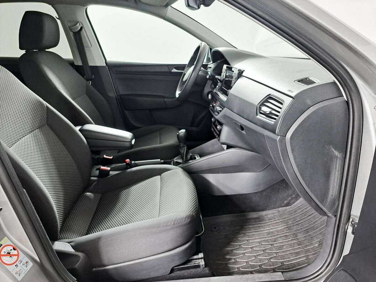 Фольксваген Поло б/у, 2020, Механическая. Фото: #10