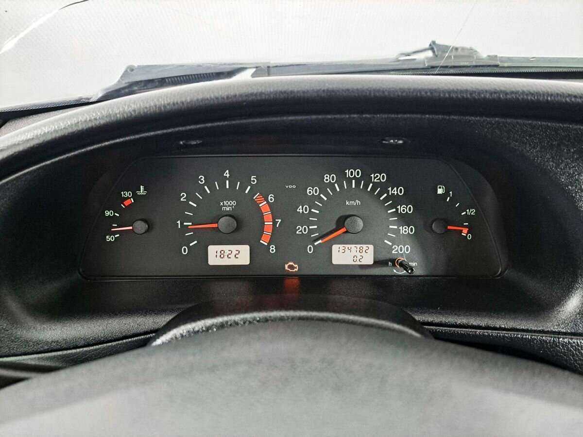 Chevrolet Niva б/у, 2017, Механическая. Фото: #10