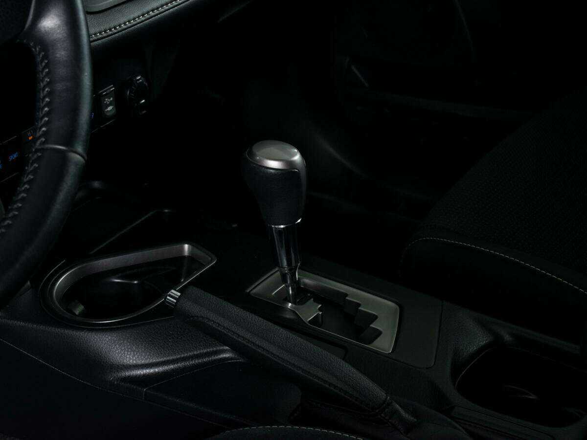 Toyota RAV4 б/у, 2017, Автоматическая. Фото: #14