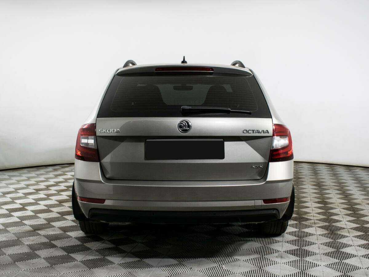 Skoda Octavia б/у, 2018, Роботизированная. Фото: #4