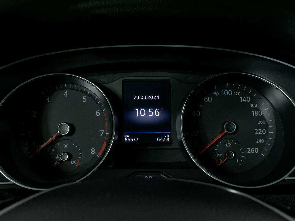 Volkswagen Passat б/у, 2017, Роботизированная. Фото: #10