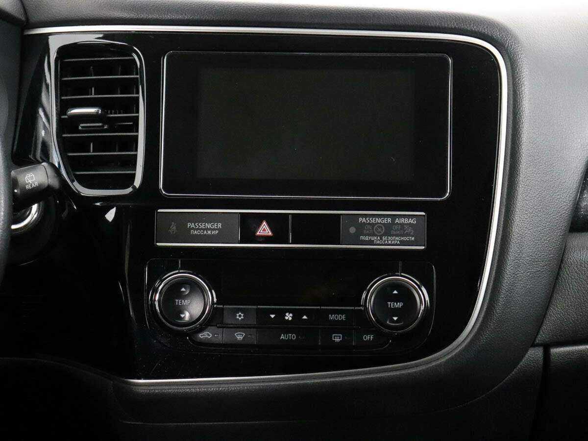 Mitsubishi Outlander б/у, 2018, Вариатор. Фото: #11