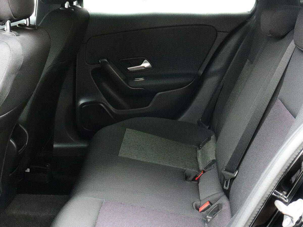 Mercedes-Benz A-Класс б/у, 2019, Роботизированная. Фото: #6