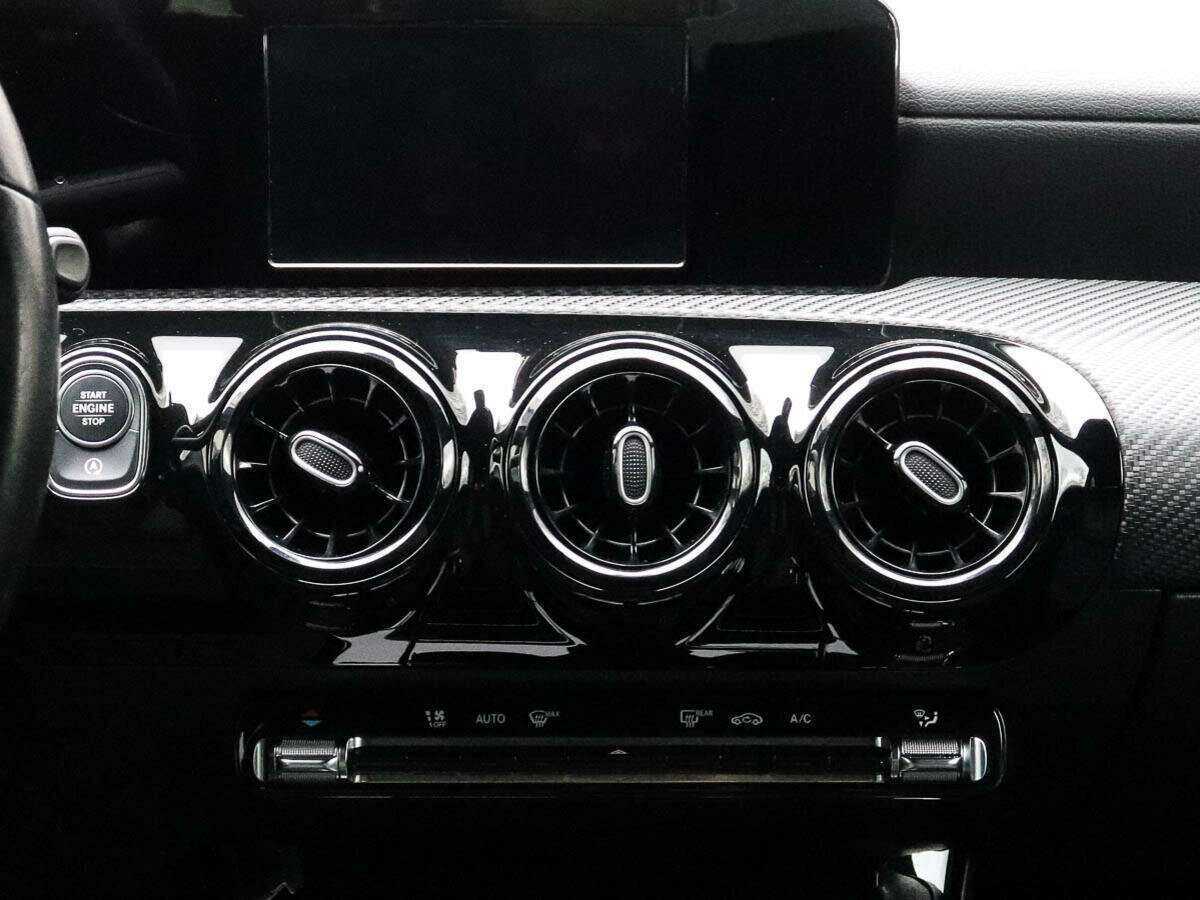 Mercedes-Benz A-Класс б/у, 2019, Роботизированная. Фото: #9