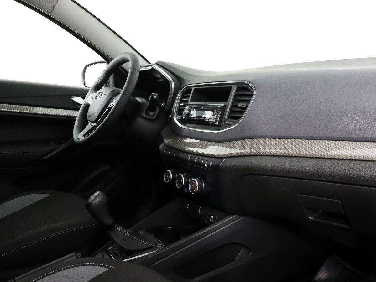 Lada (ВАЗ) Vesta б/у, 2023, Механическая. Фото: #5