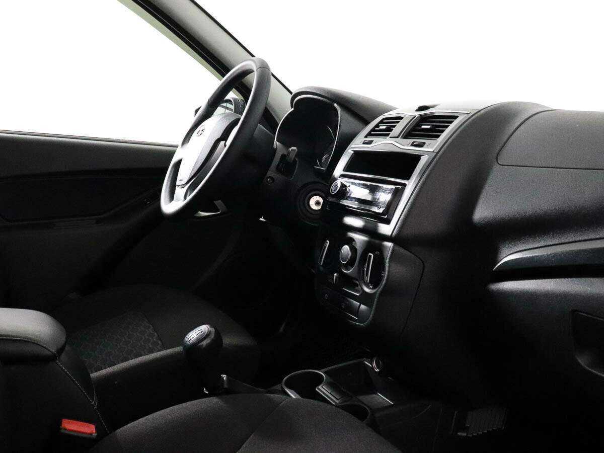 Lada (ВАЗ) Granta б/у, 2023, Механическая. Фото: #6