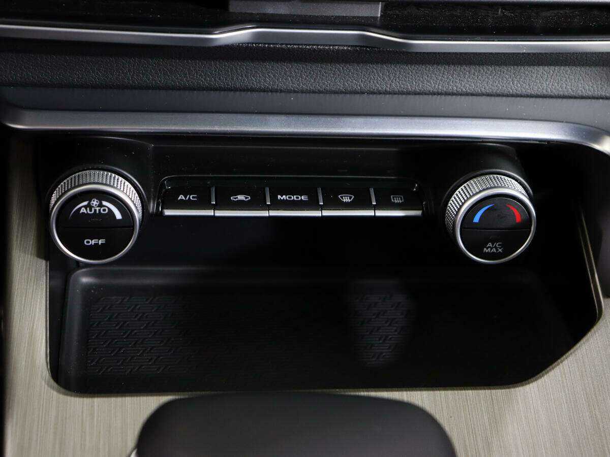 Geely Coolray б/у, 2023, Роботизированная. Фото: #22