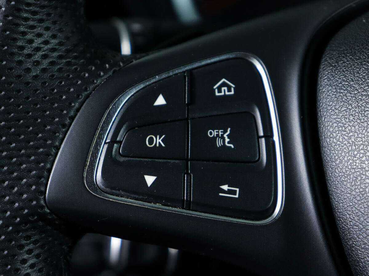 Mercedes-Benz C-Класс б/у, 2017, Автоматическая. Фото: #17