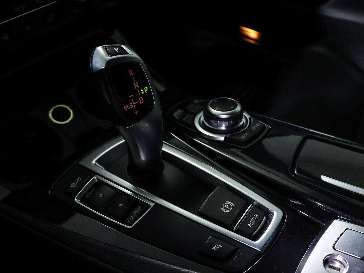 BMW 5 серии б/у, 2014, Автоматическая. Фото: #16