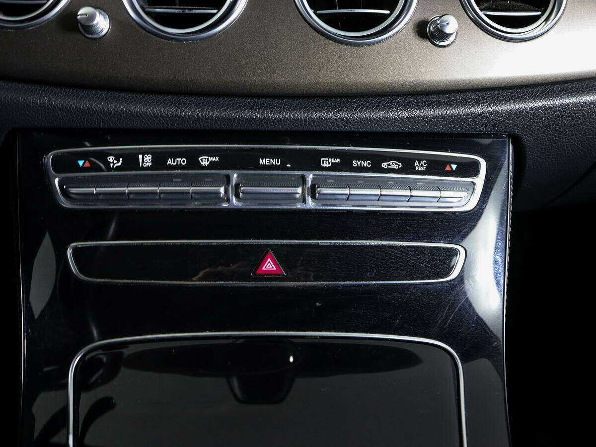 Mercedes-Benz E-Класс б/у, 2016, Автоматическая. Фото: #22