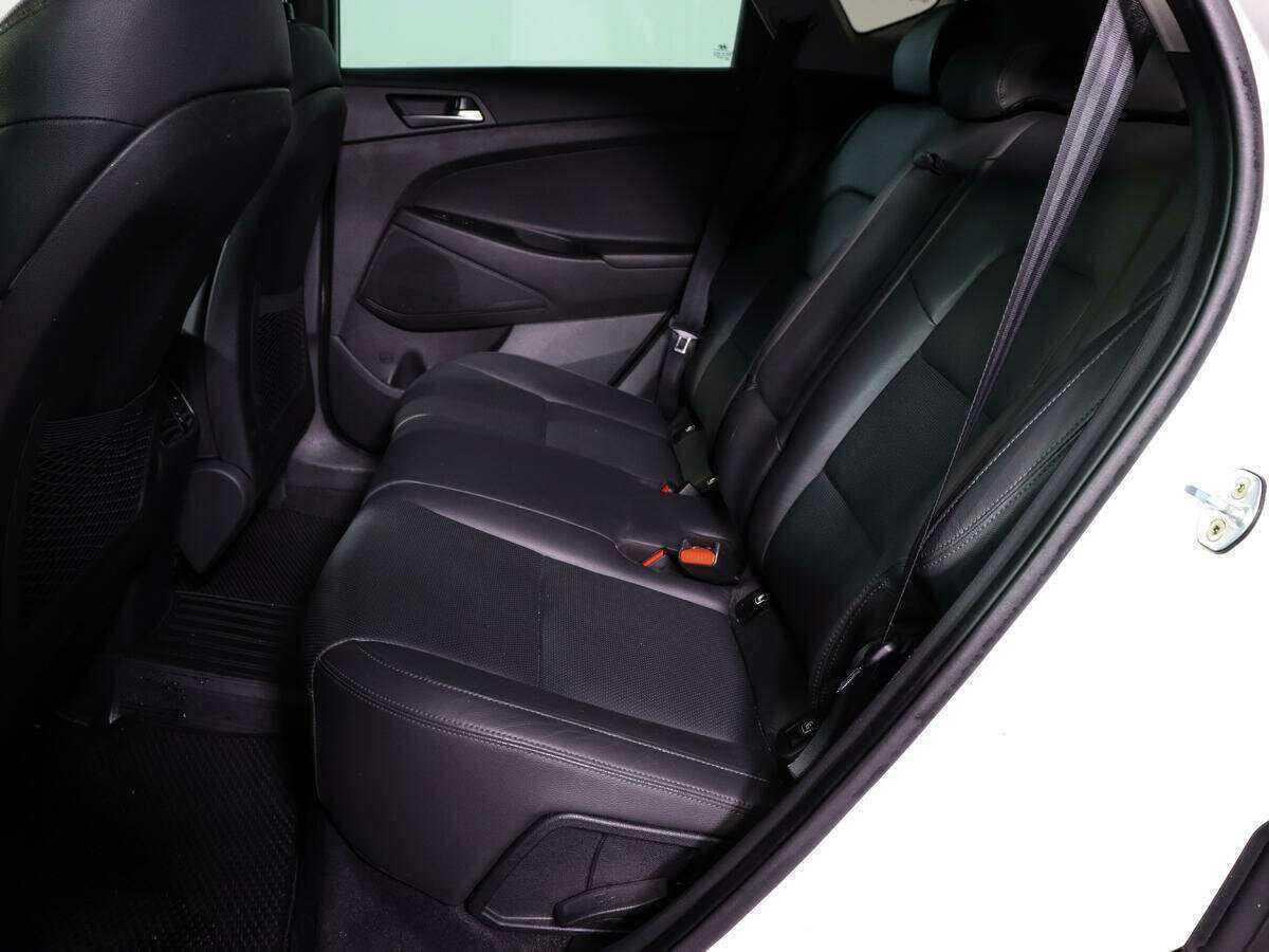 Hyundai Tucson б/у, 2017, Автоматическая. Фото: #6