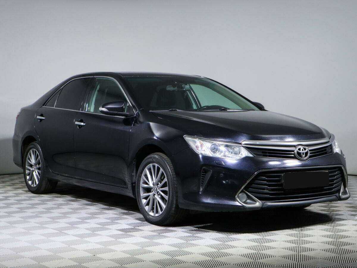 Toyota Camry б/у, 2017, Автоматическая. Фото: #2