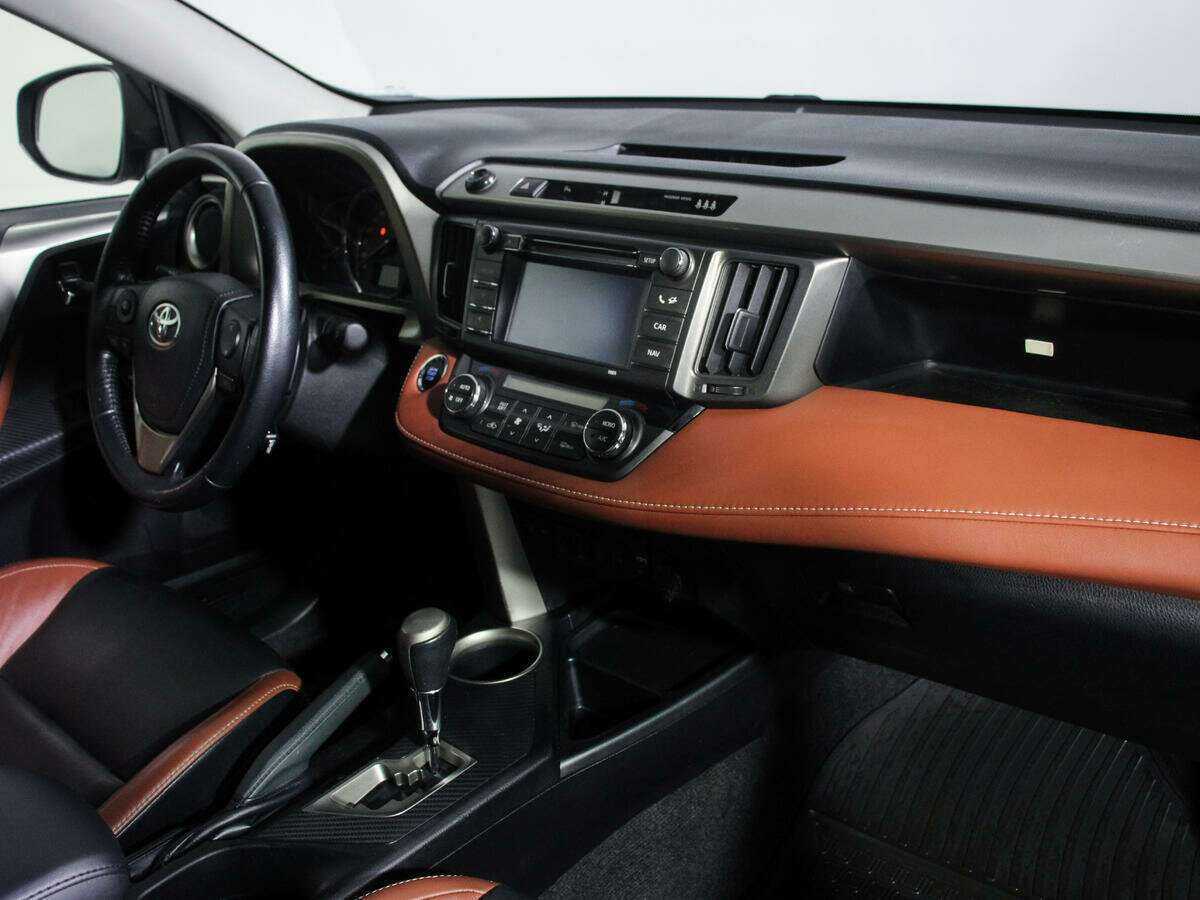 Toyota RAV4 б/у, 2014, Автоматическая. Фото: #5