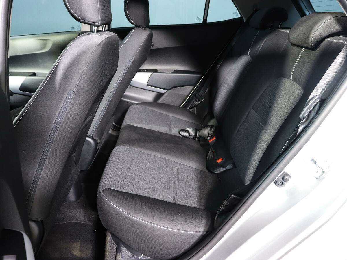 Kia Picanto б/у, 2023, Роботизированная. Фото: #9