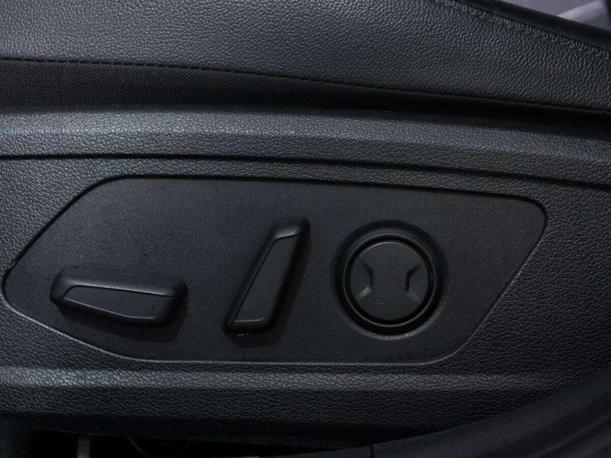 Hyundai Sonata б/у, 2020, Автоматическая. Фото: #20