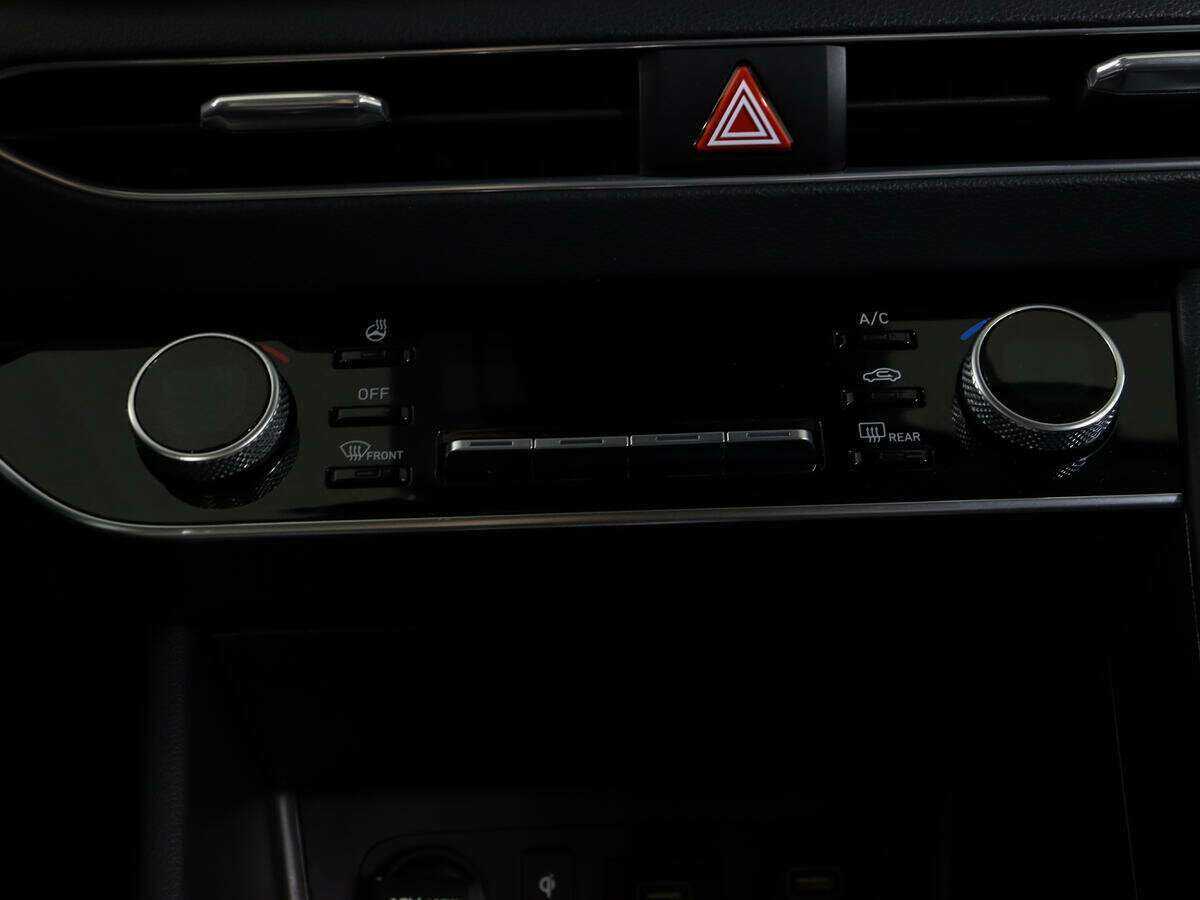 Hyundai Sonata б/у, 2020, Автоматическая. Фото: #25