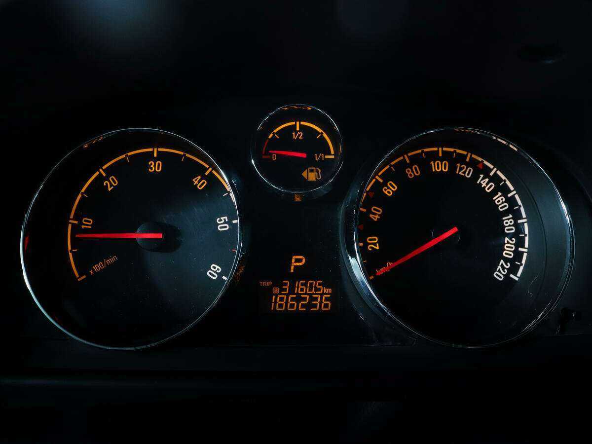 Опель Антара б/у, 2014, Автоматическая. Фото: #8