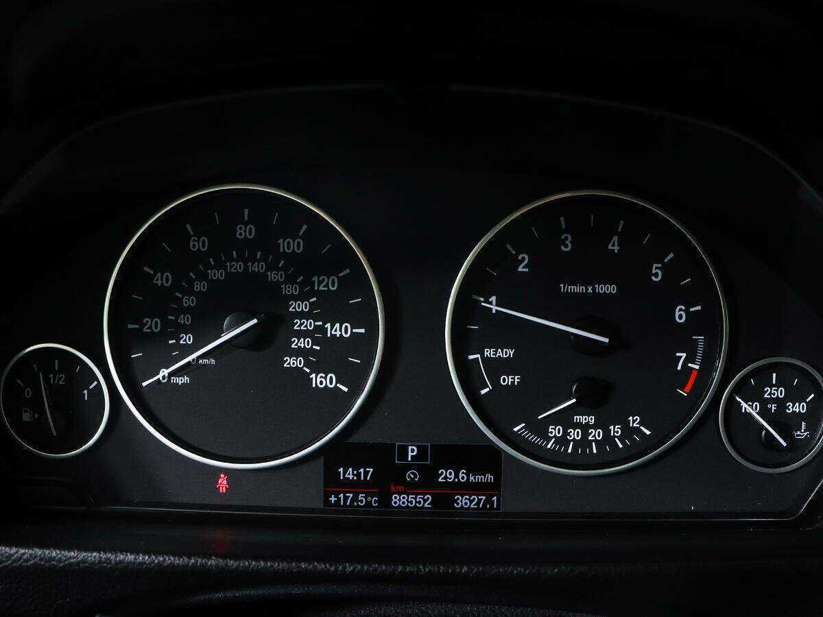 BMW 3 серии б/у, 2016, Автоматическая. Фото: #7