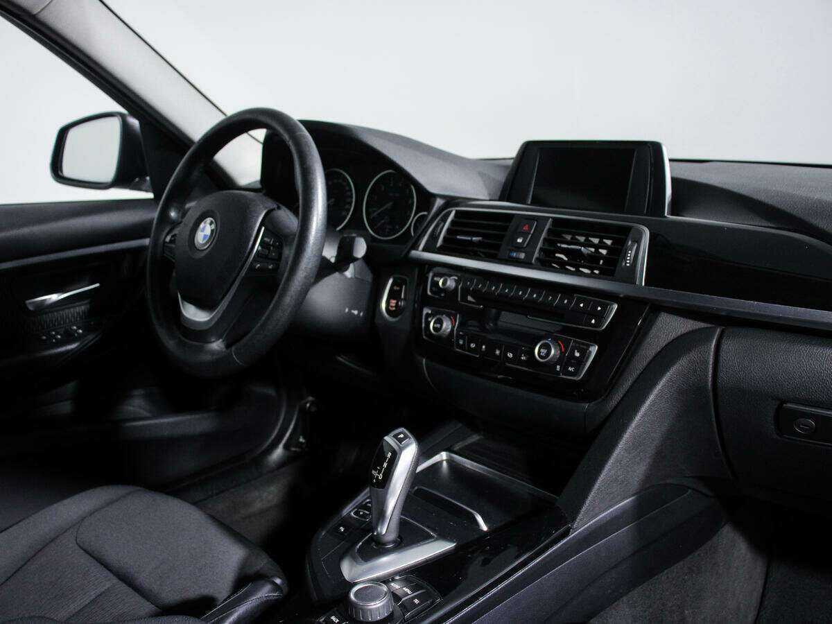 BMW 3 серии б/у, 2017, Автоматическая. Фото: #7