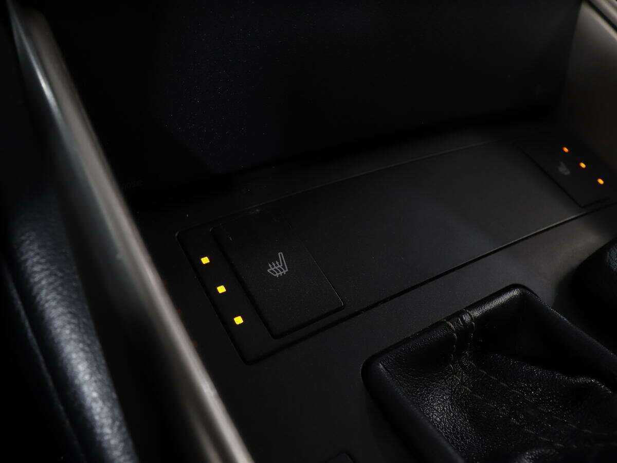 Lexus IS б/у, 2015, Автоматическая. Фото: #16