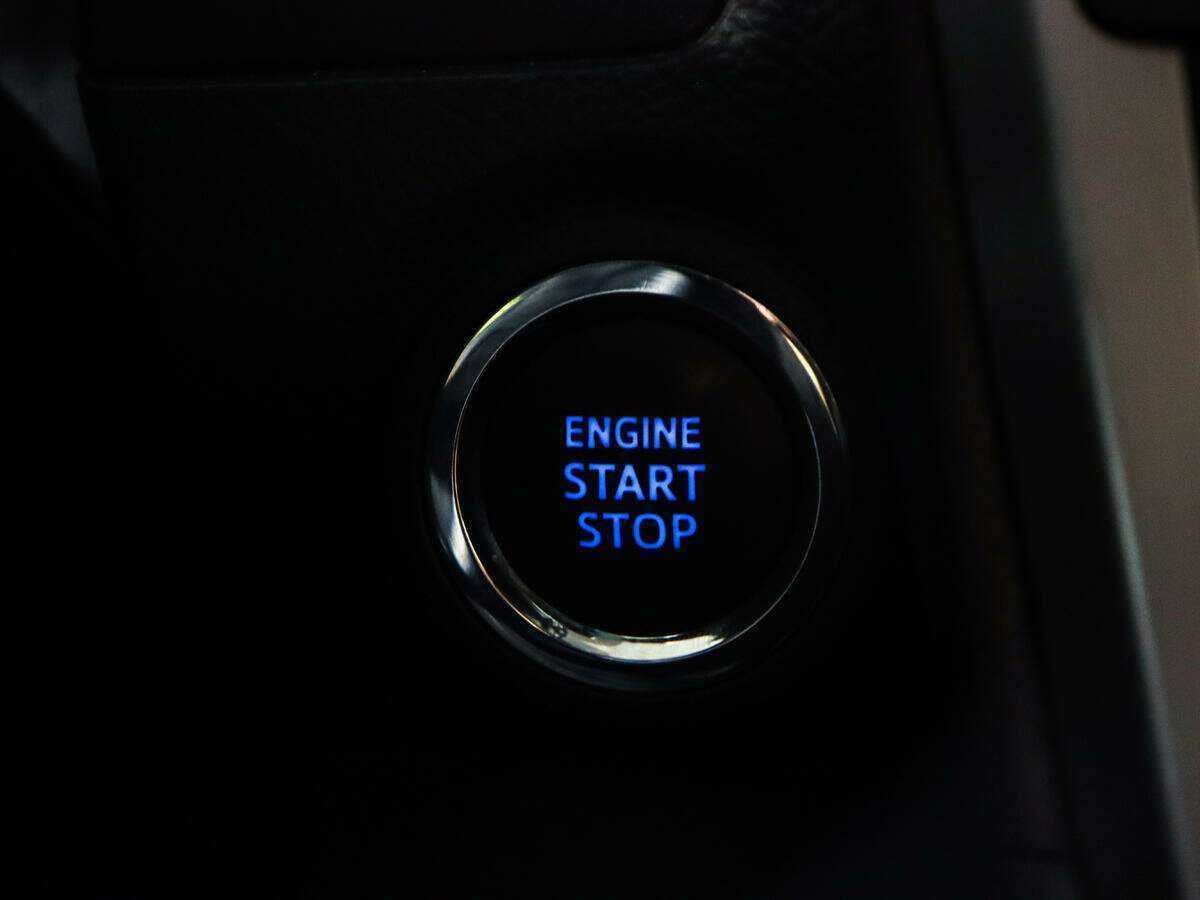 Toyota Camry б/у, 2016, Автоматическая. Фото: #18