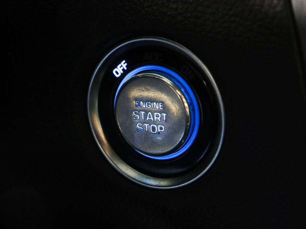 Hyundai Genesis б/у, 2014, Автоматическая. Фото: #18