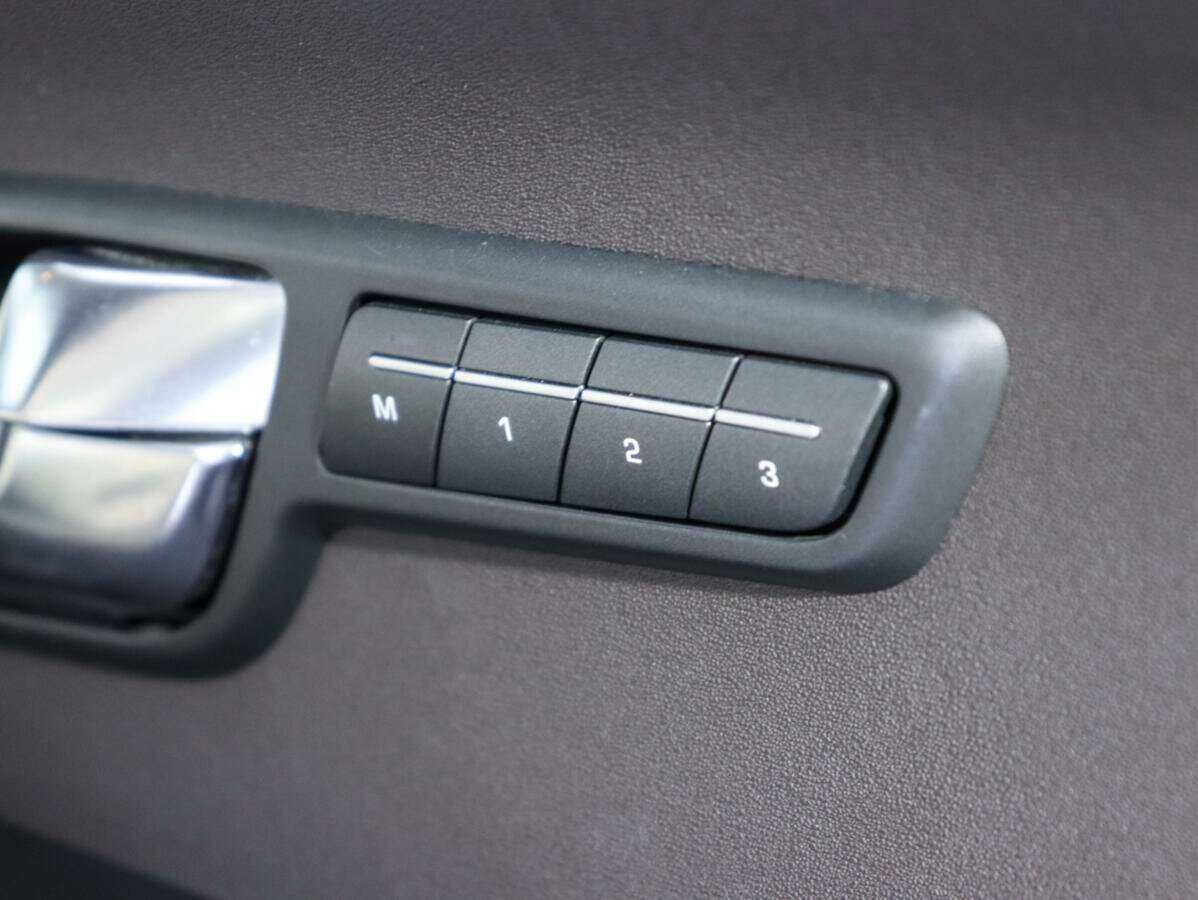 Land Rover Range Rover Evoque б/у, 2012, Автоматическая. Фото: #15